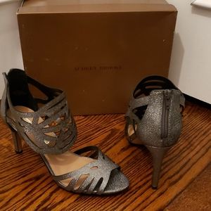 Audrey Brooke Grace Women's 8.5 Open Toe